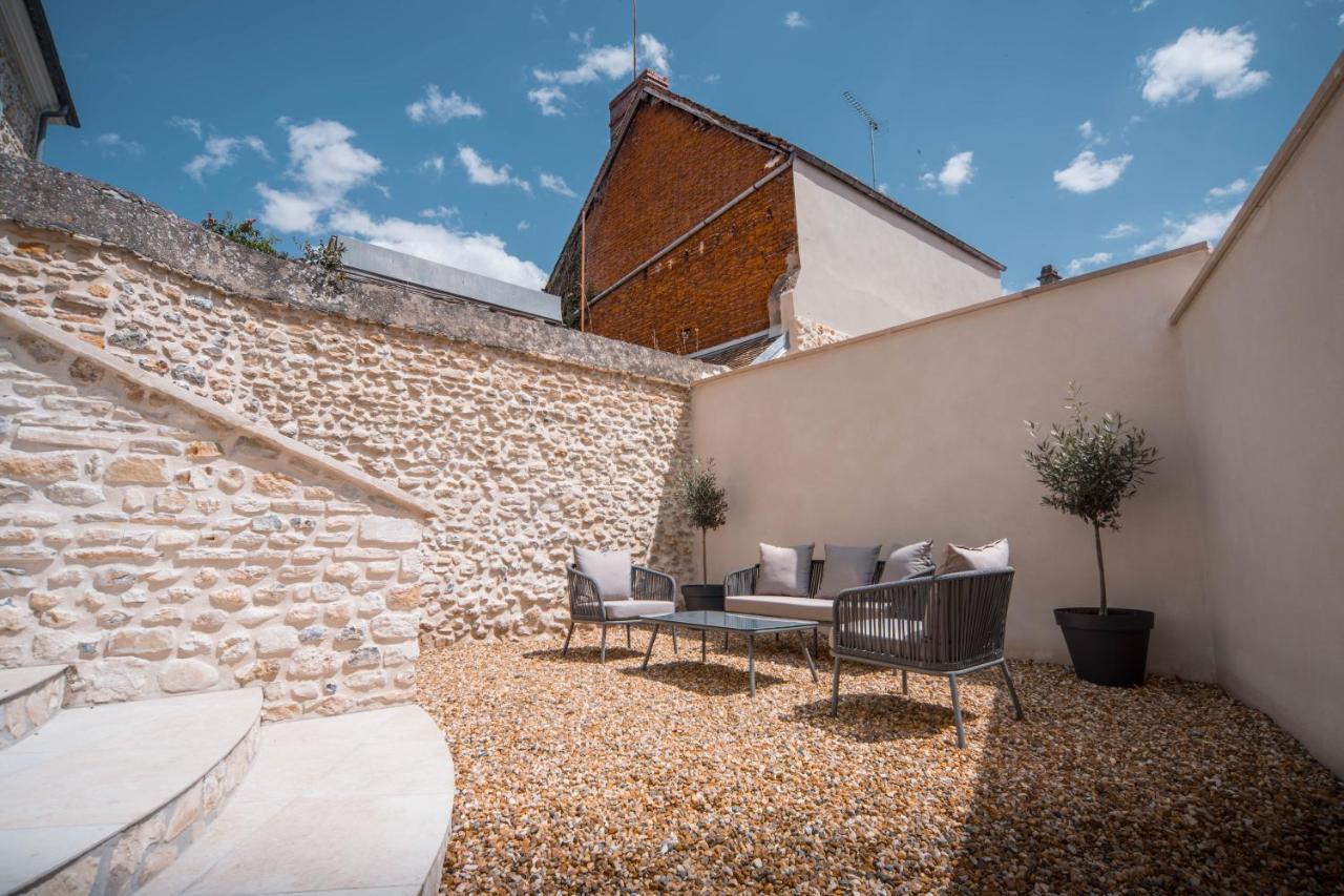 Appartement Avec Jardin Prive - Pacy Sur Eure エクステリア 写真
